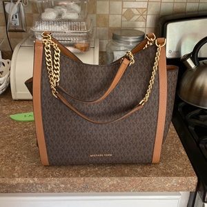 Large Michael Kors Purse